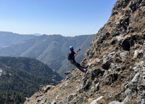 Rappelling at Kedarkantha Trek – An Adventure Beyond the Summit