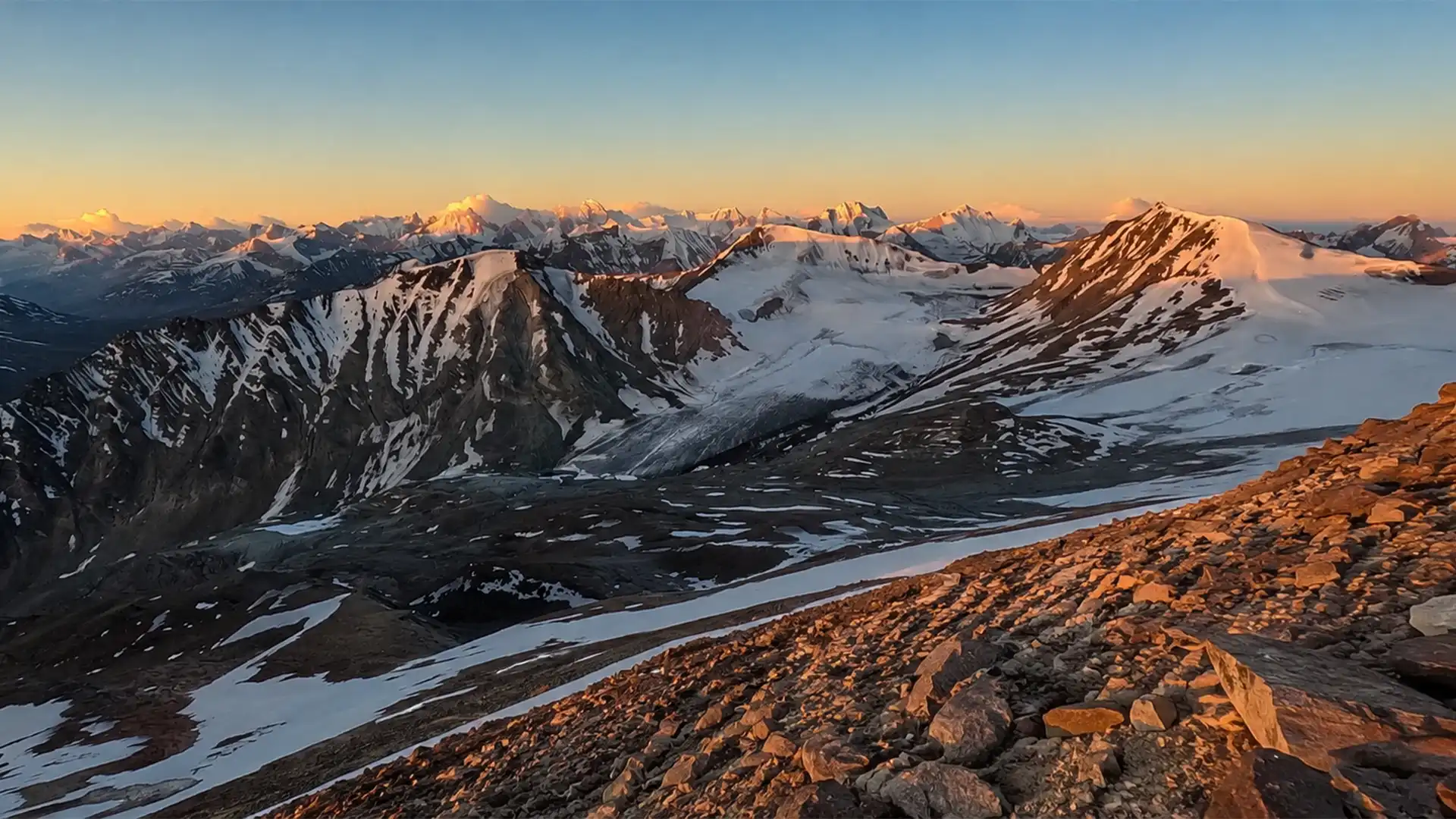 Yunam Peak